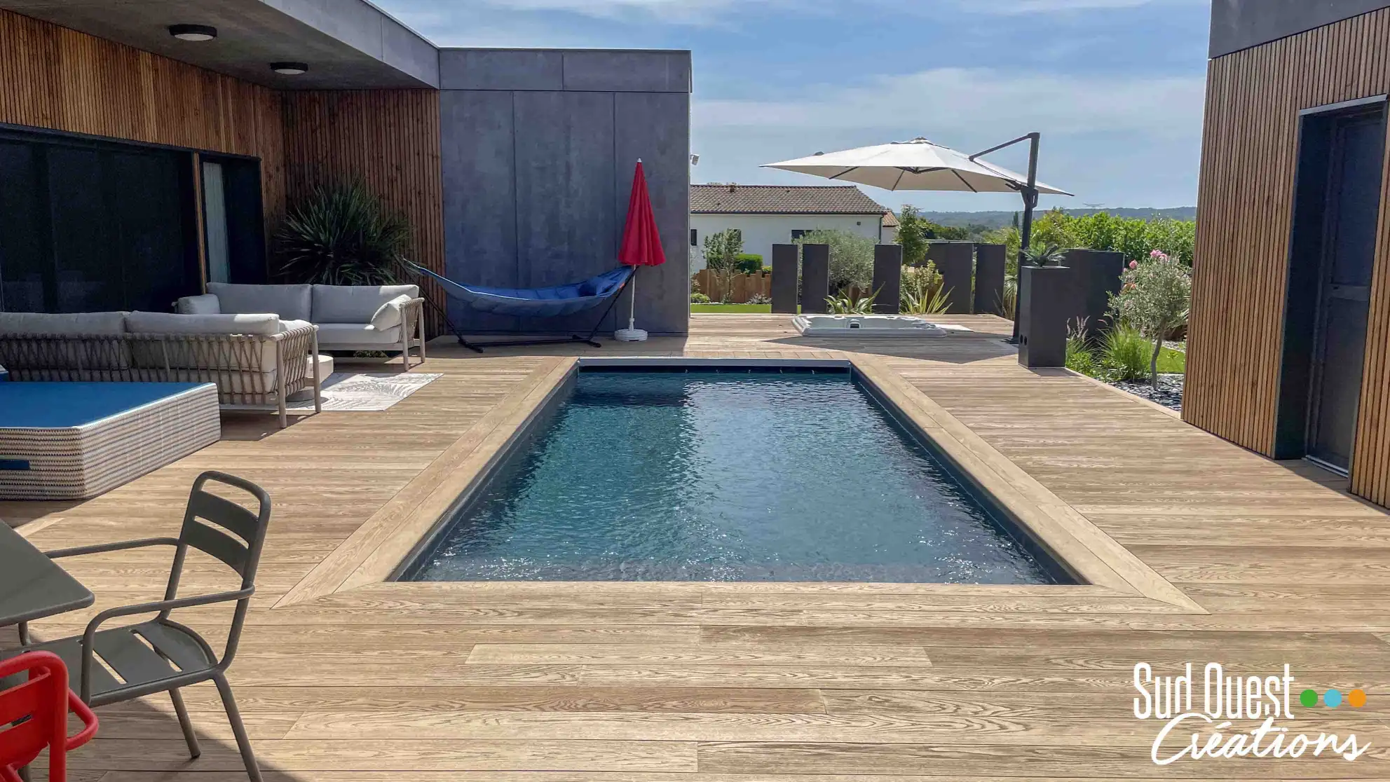 Piscine modernisée avec volet immergé à Saint-Orens-de-Gameville